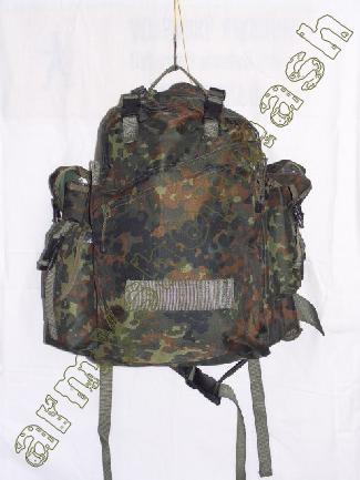 Batoh BW flecktarn 60L © armyshop M*A*S*H