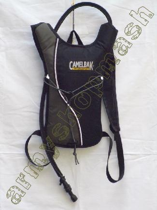 Camelbak US. černý 1,8L © armyshop M*A*S*H