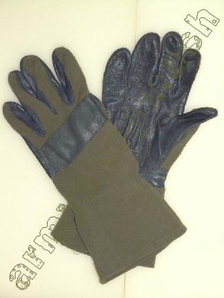 Pilotní rukaviceBW. NOMEX oliv © armyshop M*A*S*H
