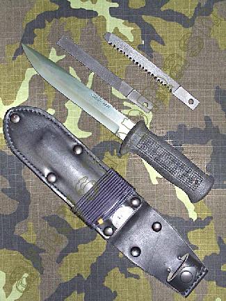 Útočný nůž AZ-07 © armyshop M*A*S*H